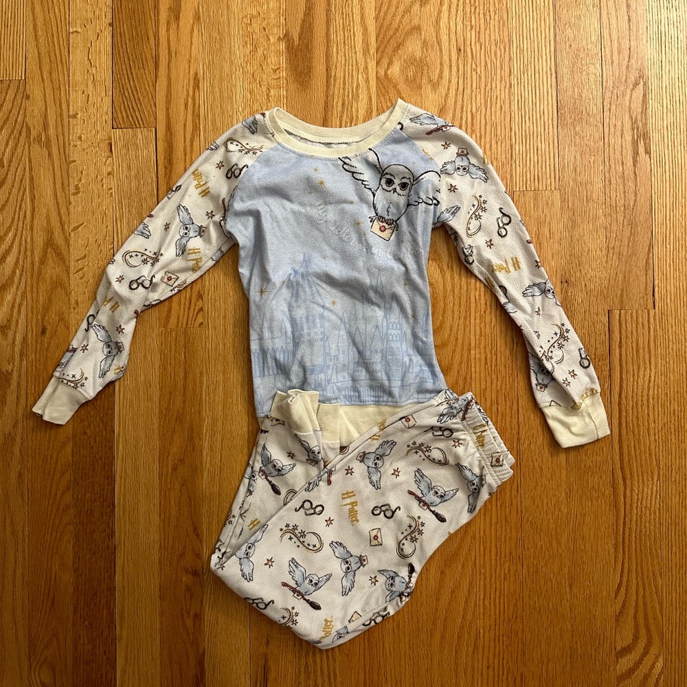 Harry Potter pajamas size S 6/6X